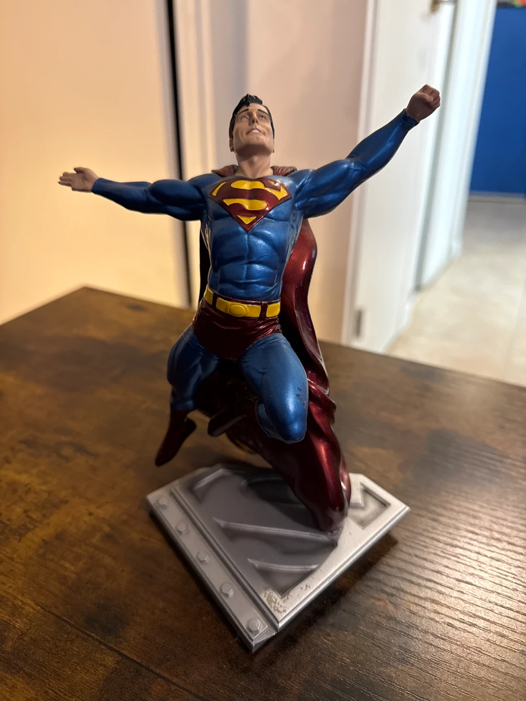 DC Comics Superman Statue #0997/5200 - photo 2