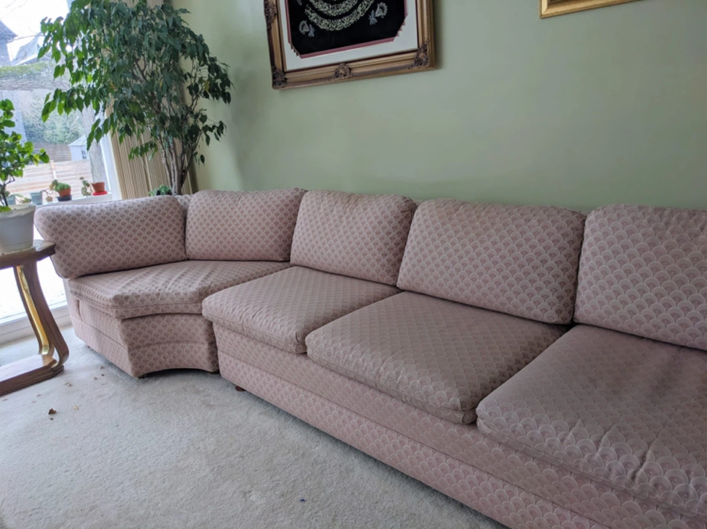 Pink Sectional Sofa - Great Condition - photo 2