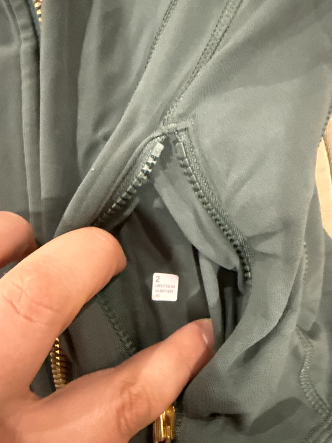 Lululemon Define Jacket Size 2 - photo 2