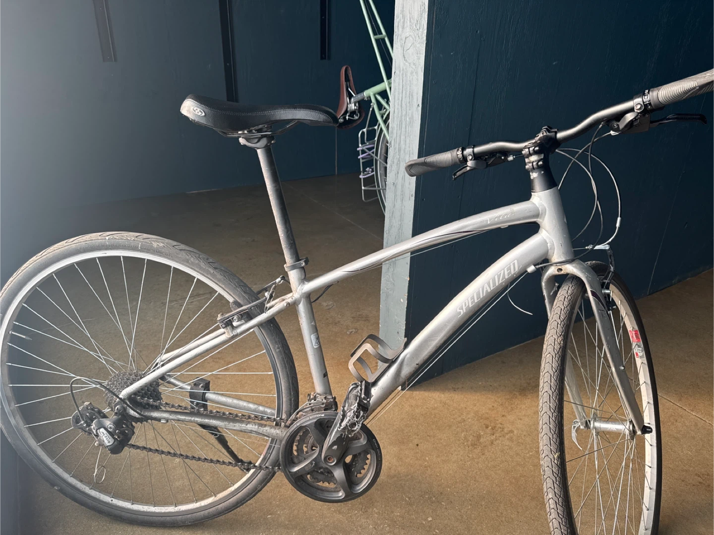 Specialized Vita Hybrid Bike - Silver - photo 4
