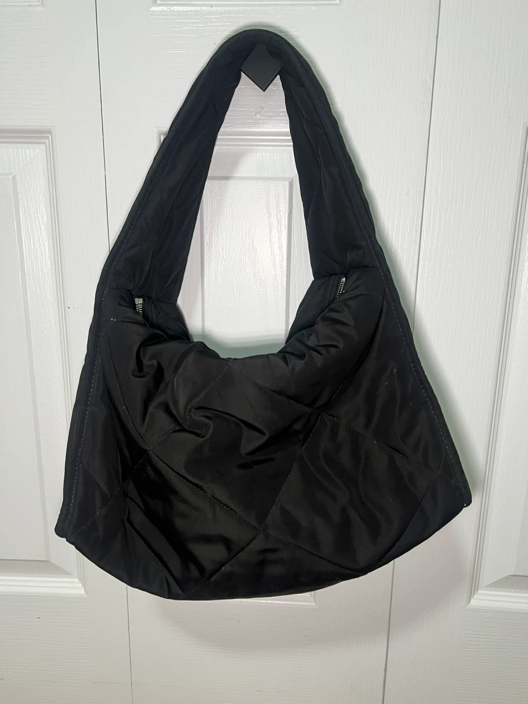 COS Diamond-Quilted Shoulder Bag - Black - photo 4