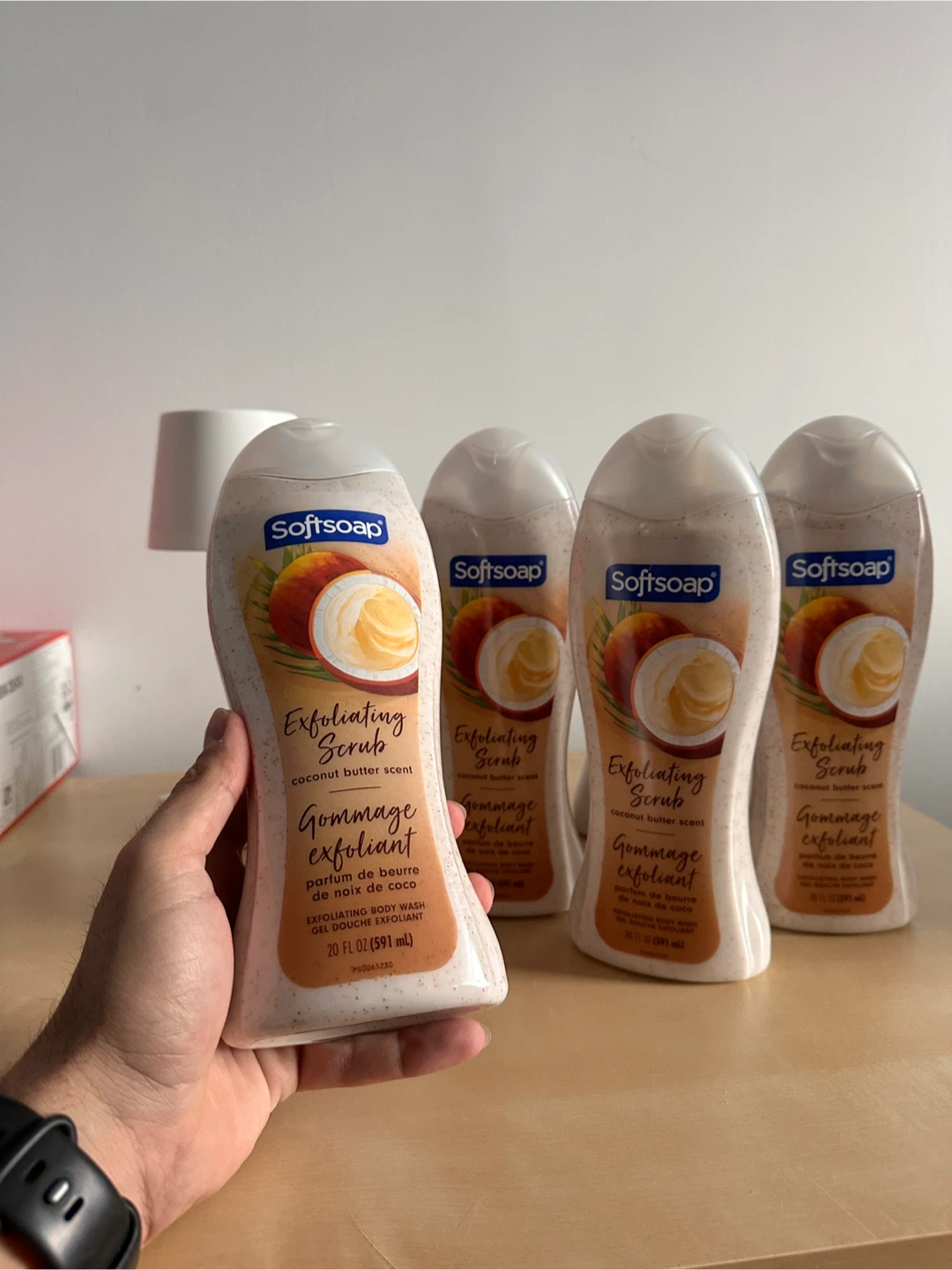 Softsoap Exfoliating Scrub - Coconut Butter Scent, 591 mL