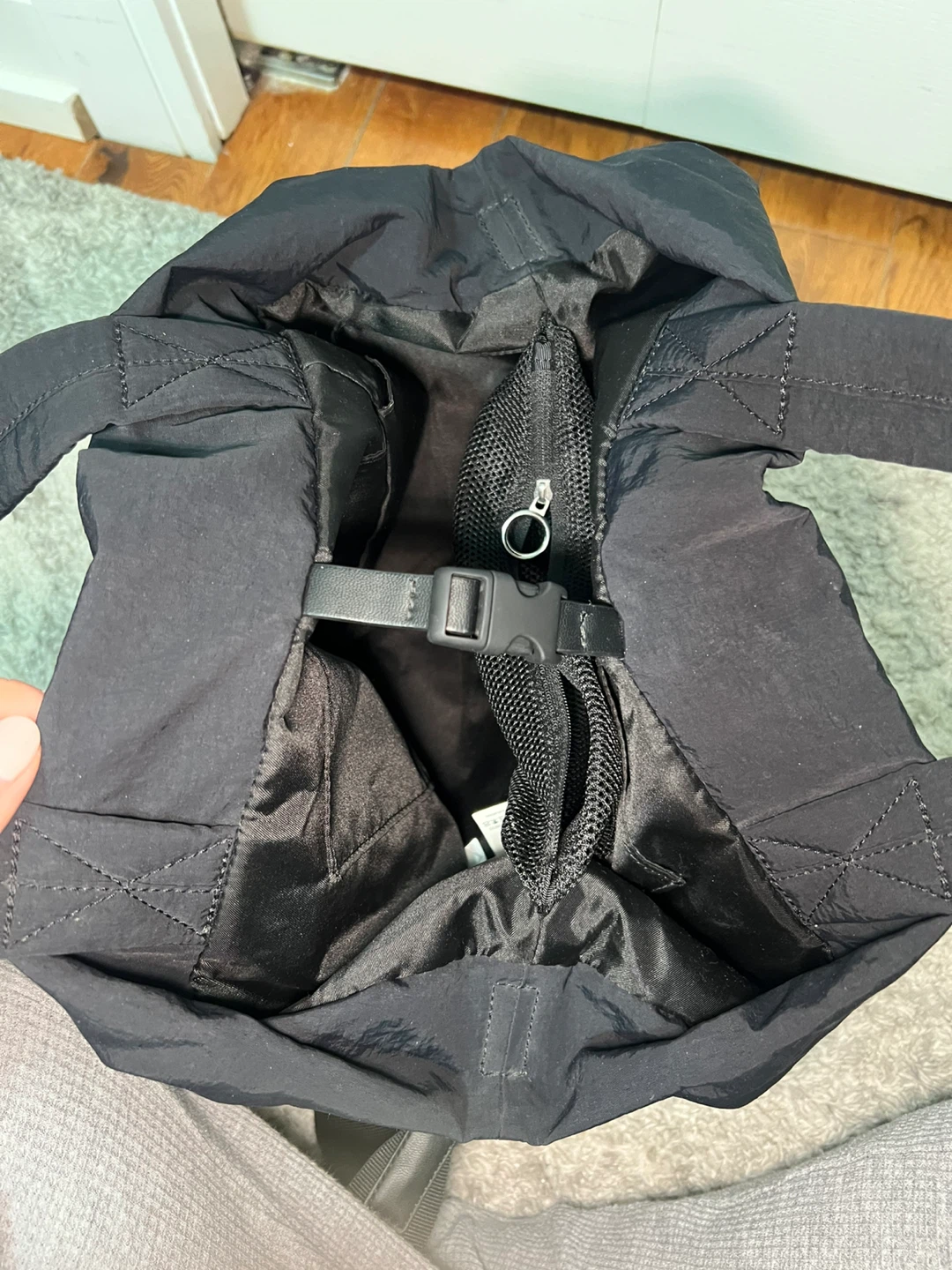 Lululemon On My Level Tote Bag 20L - Black - photo 4