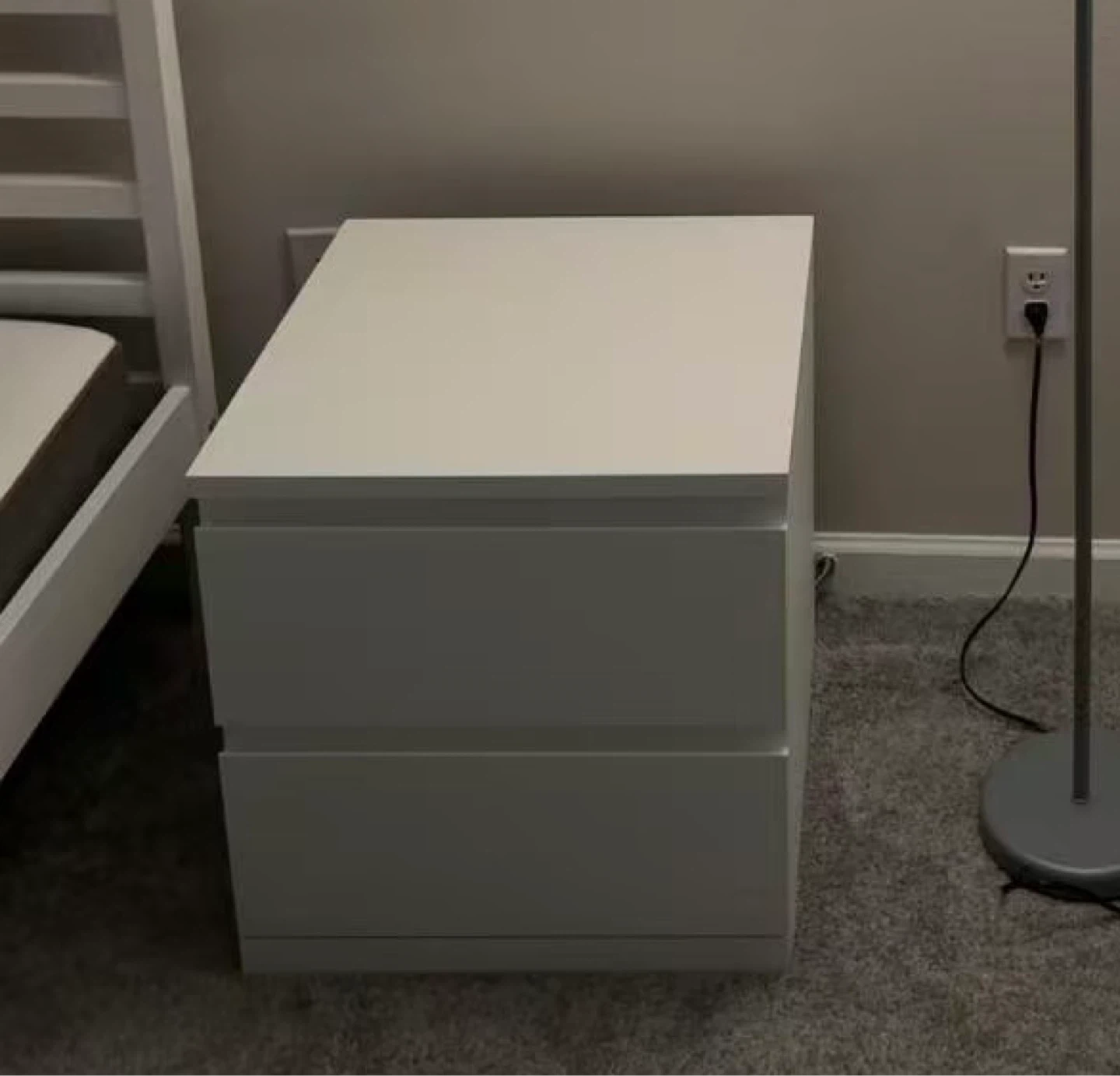 White 2-Drawer Nightstand