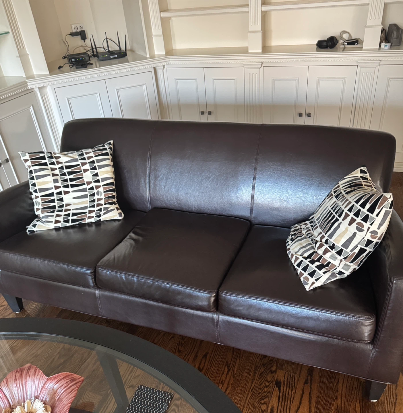 IKEA  "Jäppling" Faux Leather Sofa-like new