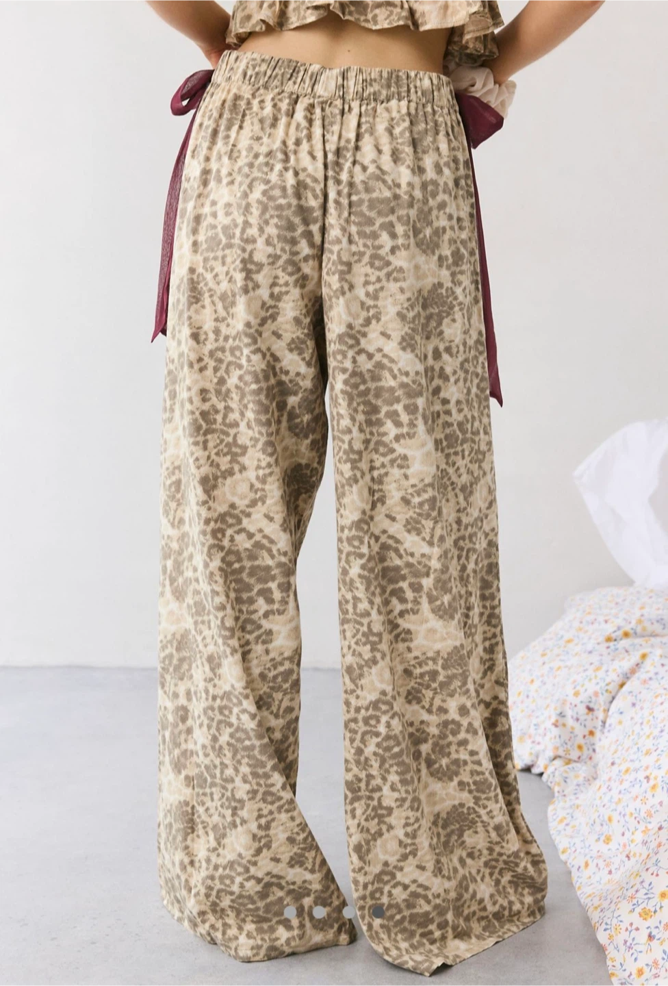 Super Cute Bow Leopard Print Pants- Size Xs - photo 2
