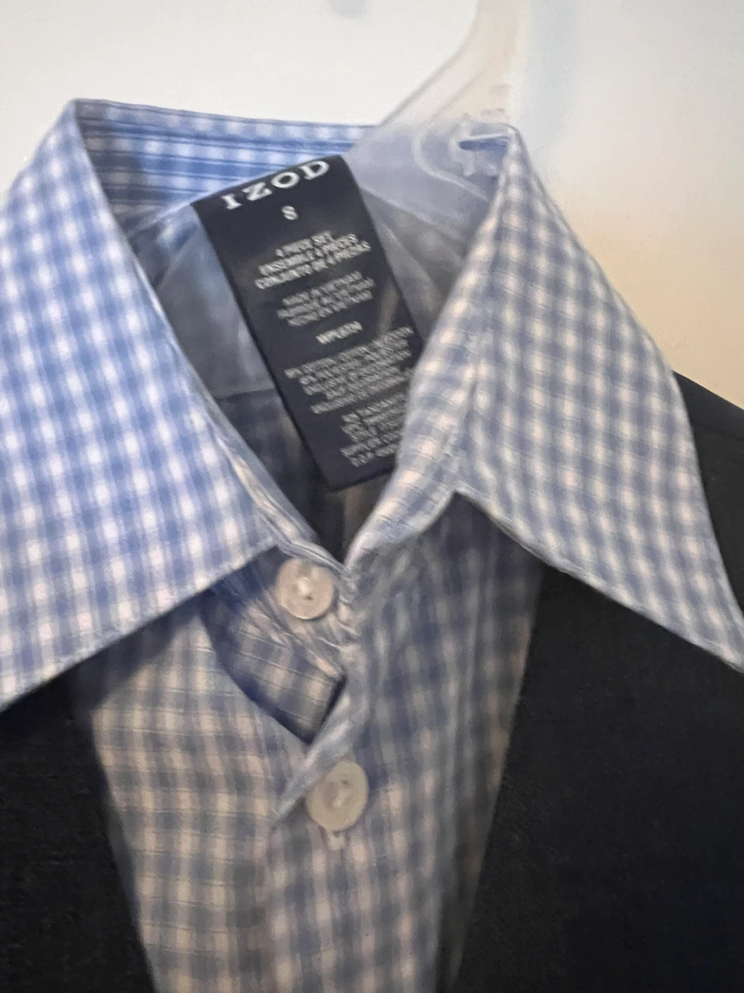 IZOD 4 Piece Suit - Size 8 for boys - photo 3