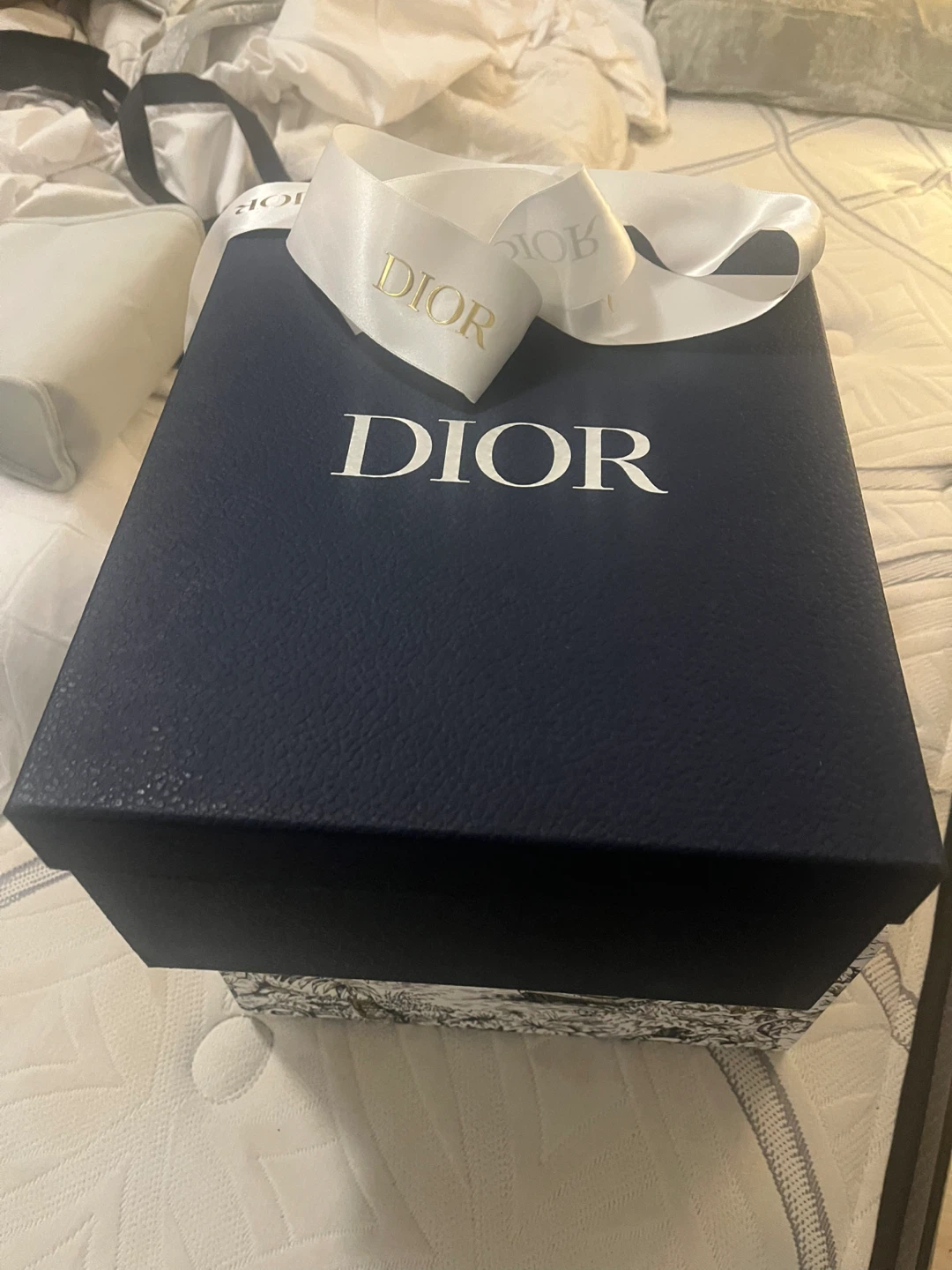 Dior White/Black Sneakers Box - Size 42 - photo 5