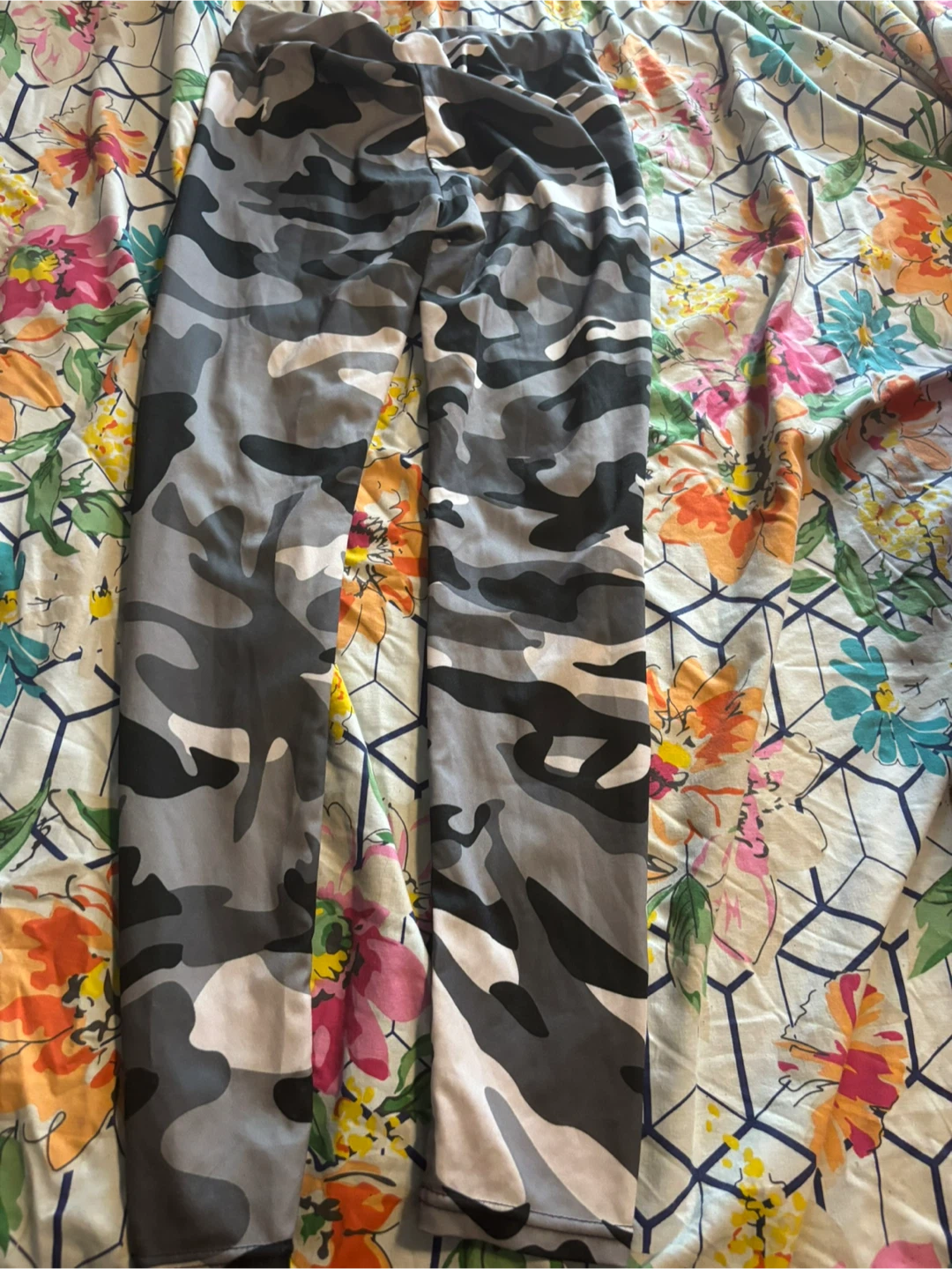 Camo Print Leggings new