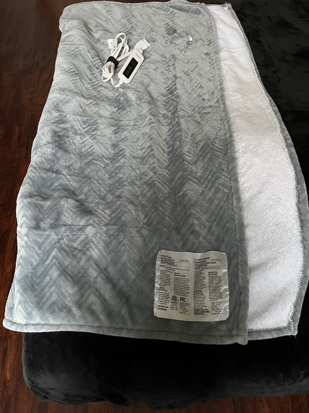 Conwell Heated Blanket - Grey