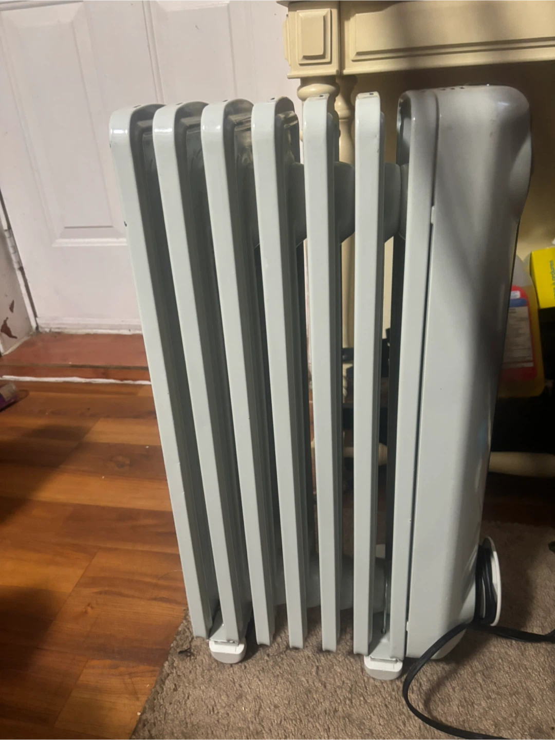 DeLonghi Oil Heater - Great Condition! - photo 4
