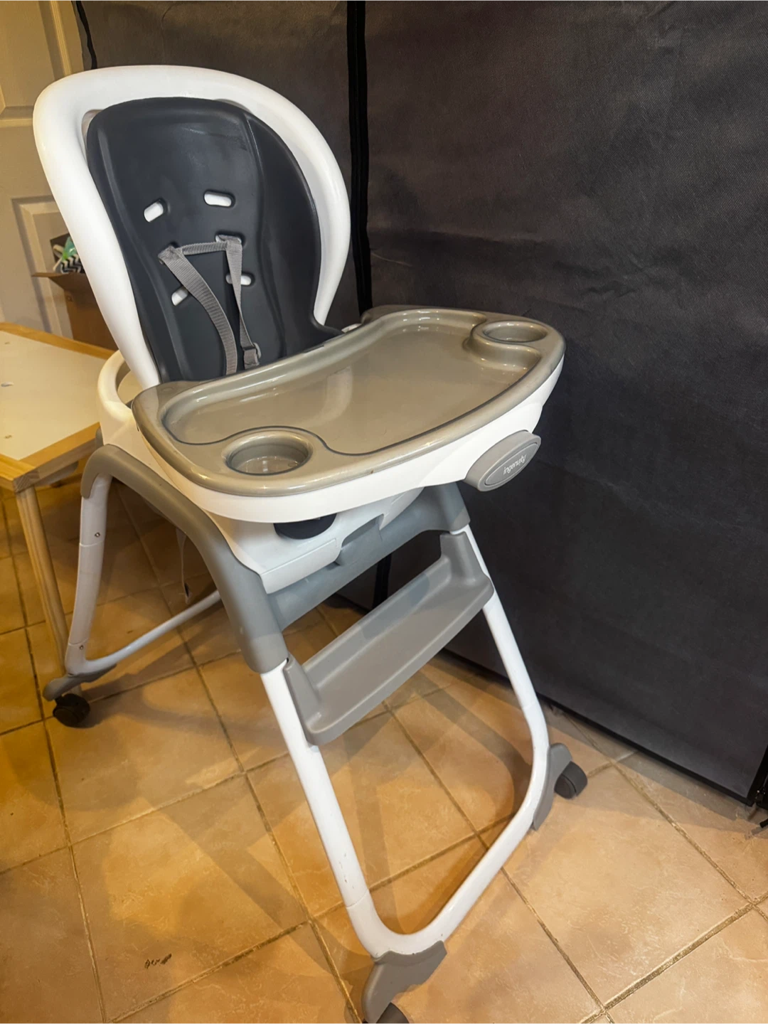 Ingenuity High Chair - Great Condition! - photo 2