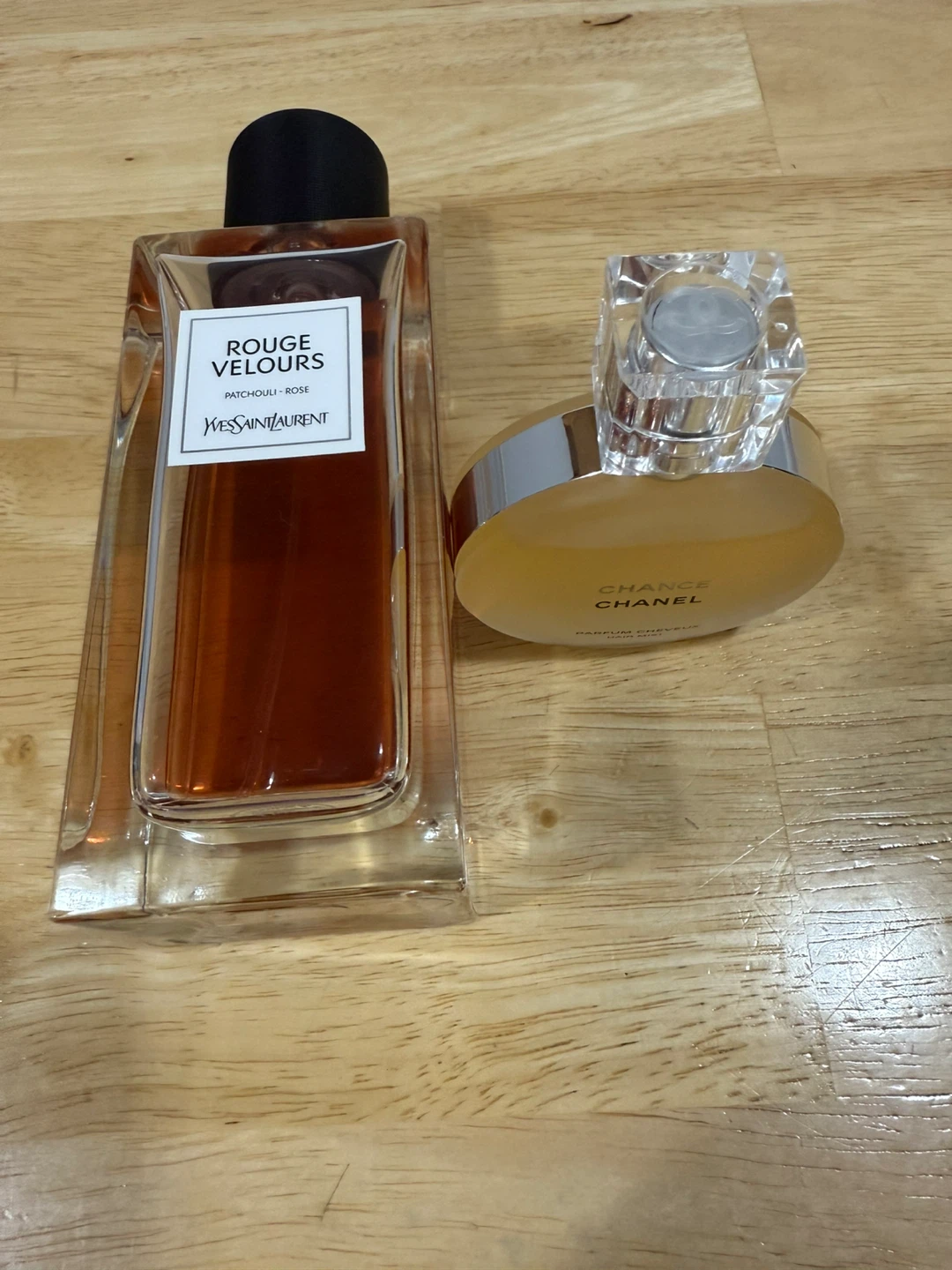 Yves Saint Laurent Rouge Velours (6475621363)message - photo 4