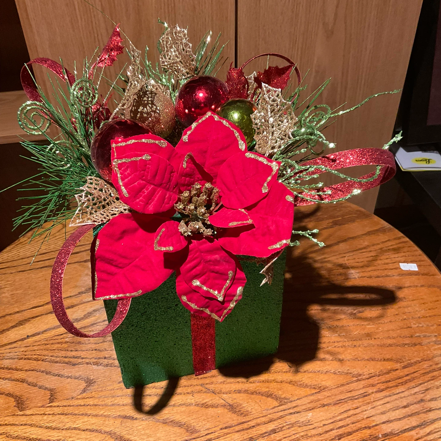 Christmas Poinsettia Floral Arrangement