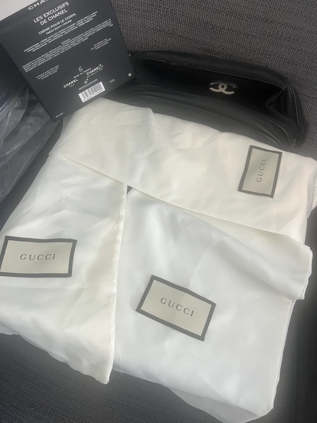 Gucci Dust Bags & Chanel Cream - photo 4