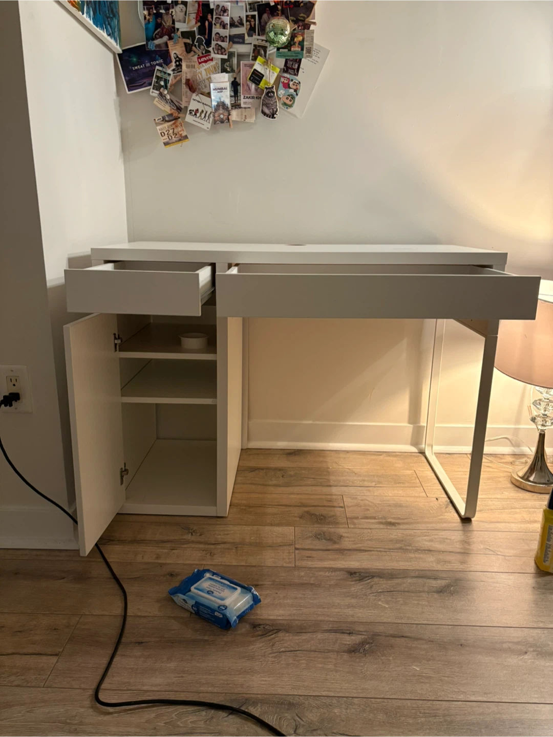 IKEA Micke White Desk - photo 4