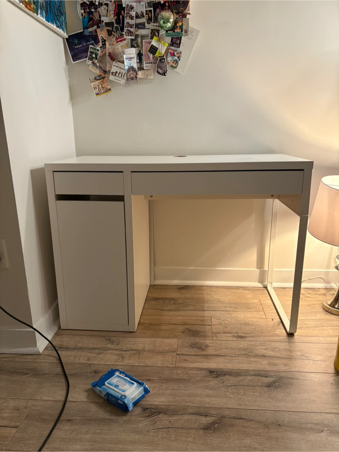 IKEA Micke White Desk