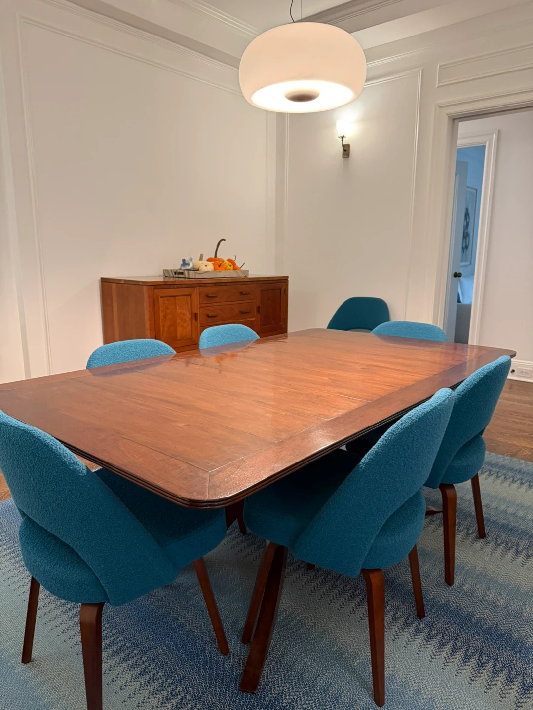 dining table - photo 5