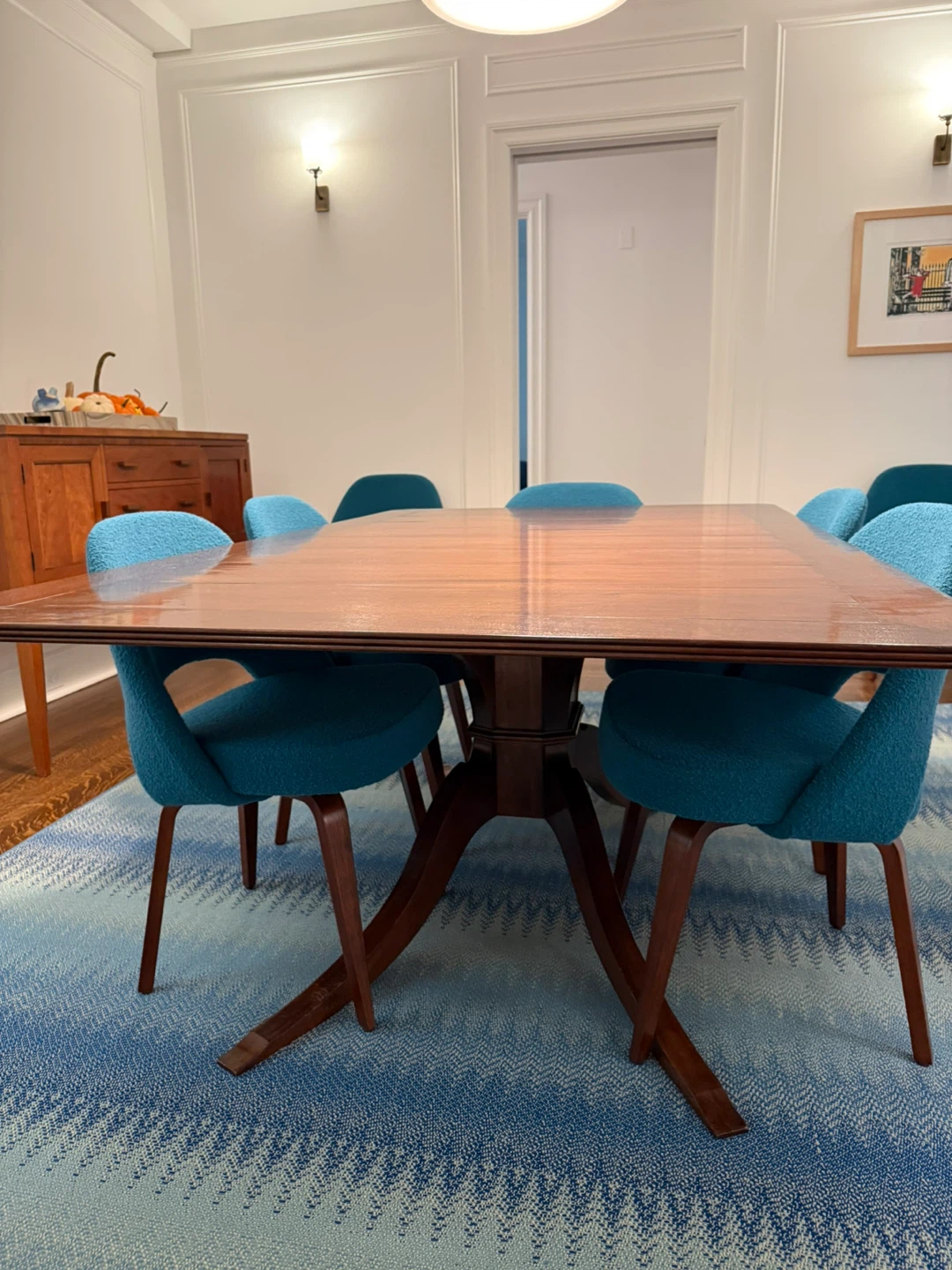 dining table - photo 4