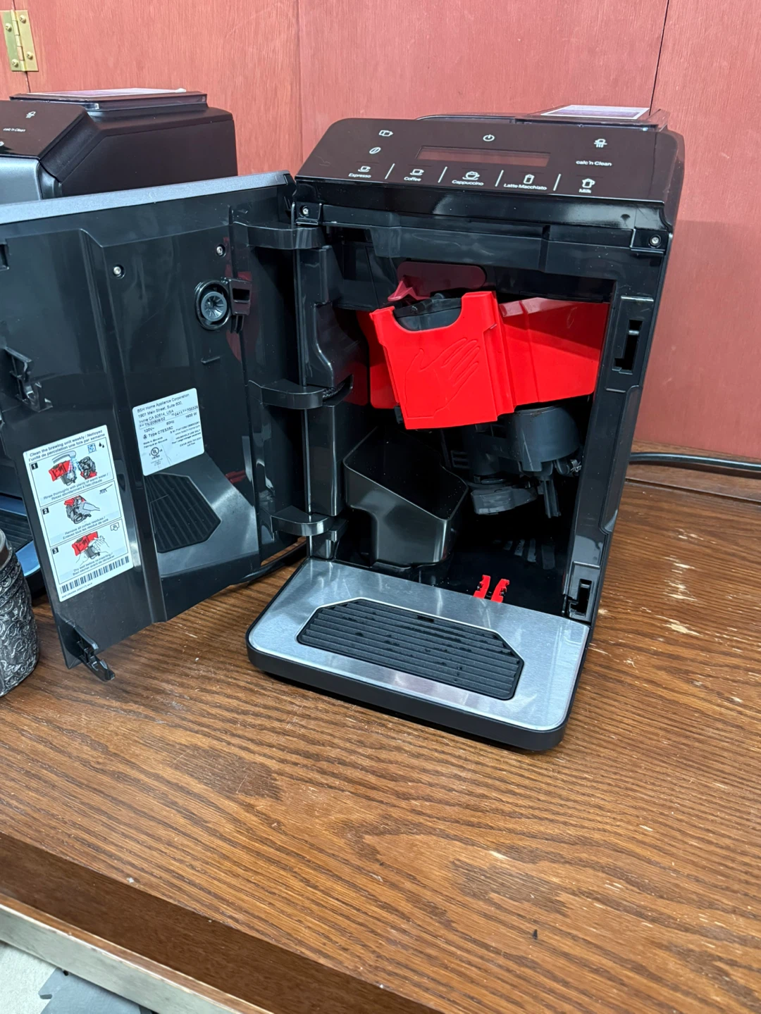 Bosch 300 Series VeroCafe Automatic Espresso Machine TIU20508 - photo 4