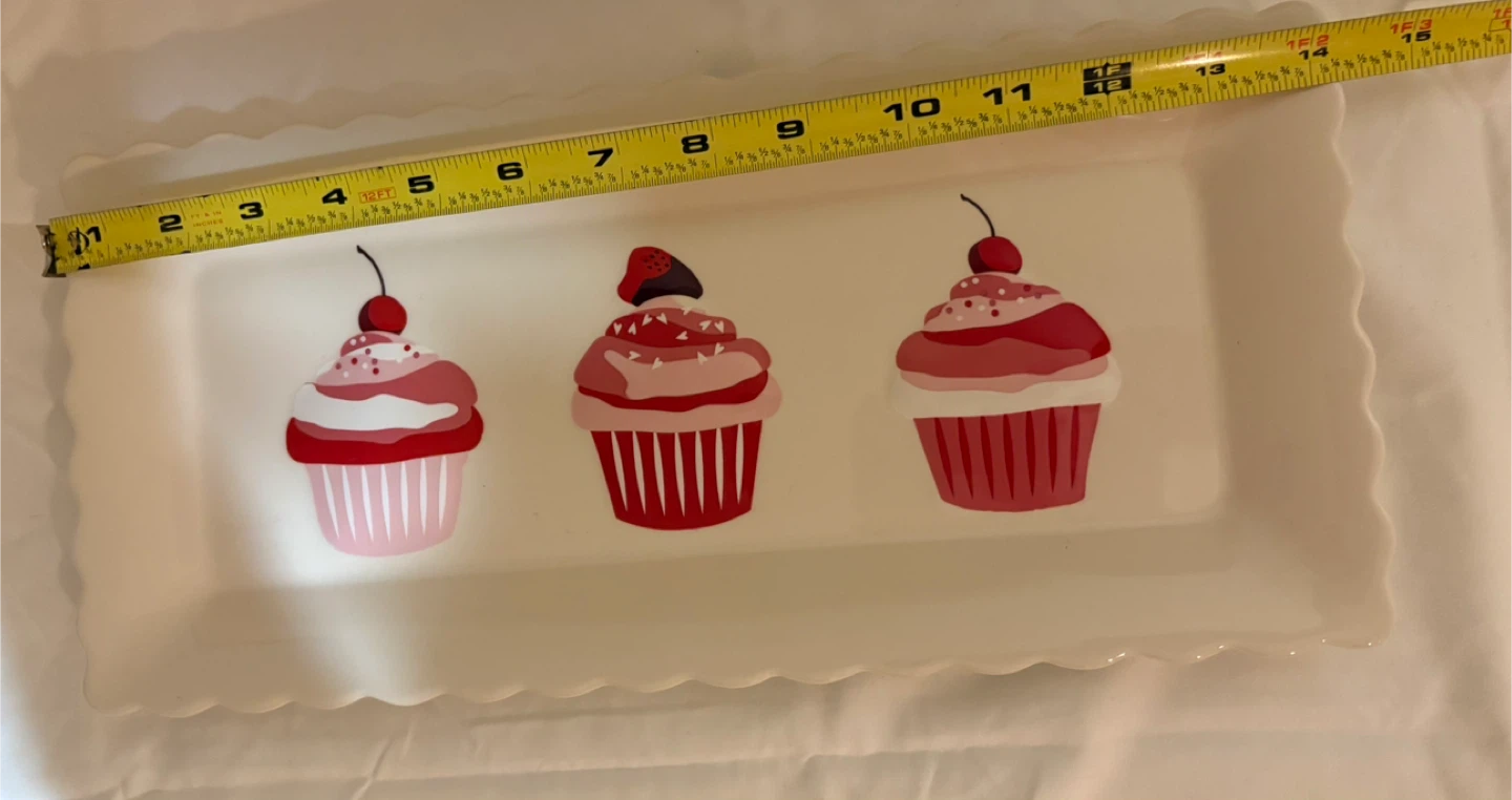 Valentine's Day Cupcake Serving Tray - photo 2