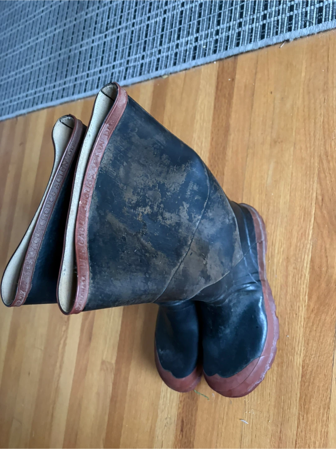 Davis Rubber Boots - Size 7 - photo 2