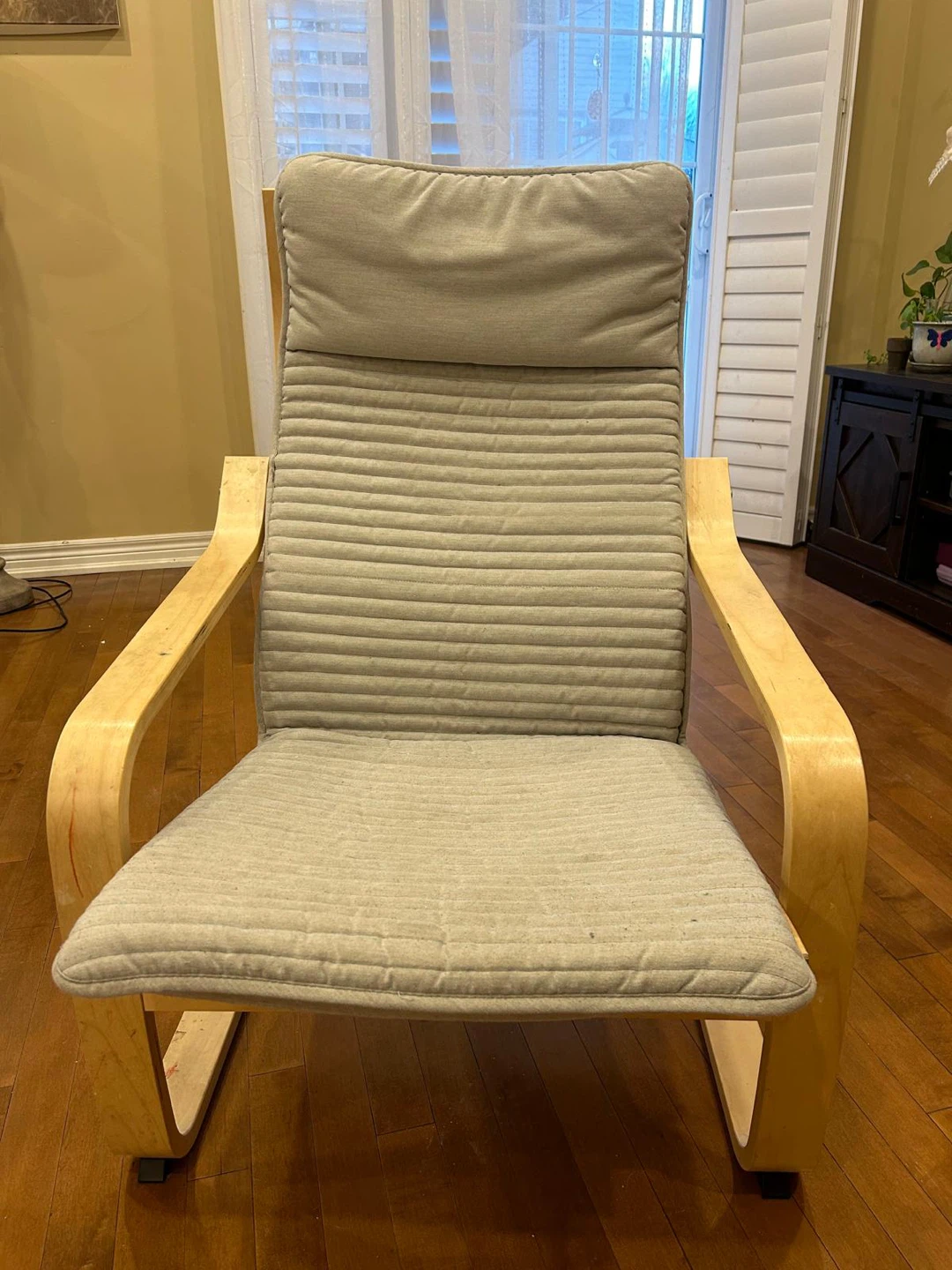 IKEA Poang Chair - photo 2