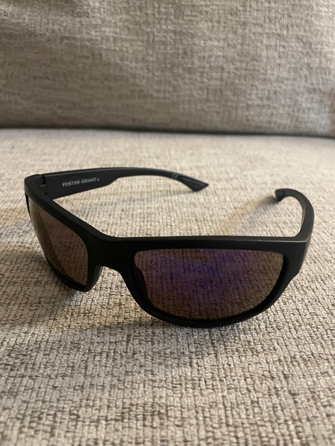 Foster Grant Black Sunglasses