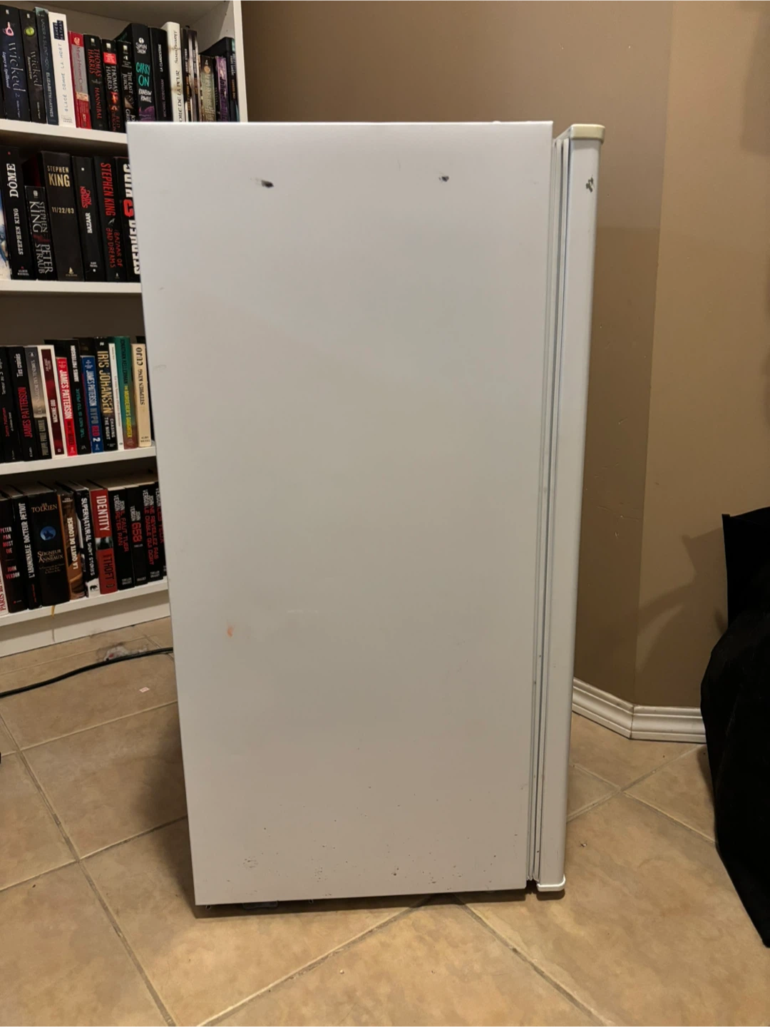 Master Chef Compact Mini Fridge - photo 3