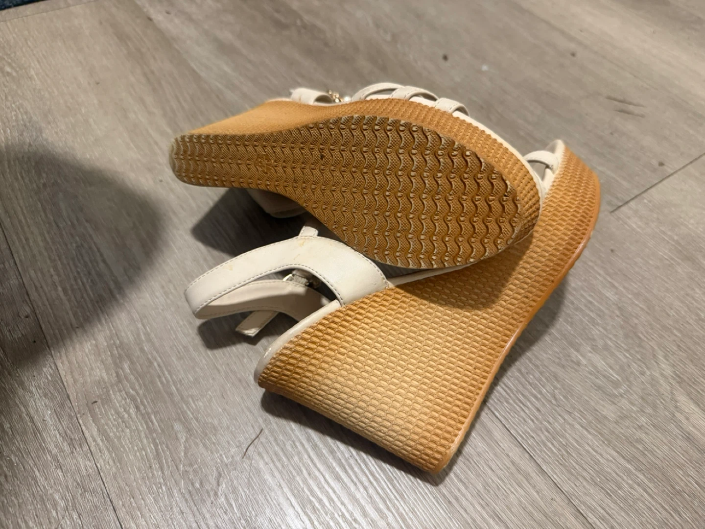 Ladies shoes - photo 2