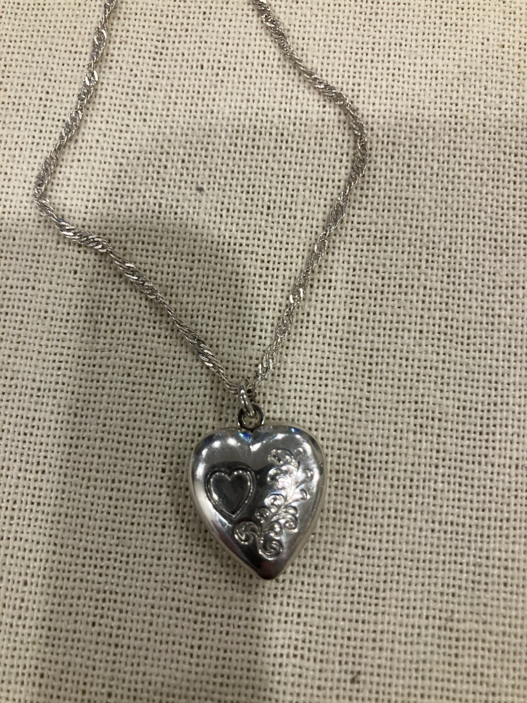 Vintage large sterling silver Heart Pendant Silver Necklace - photo 2
