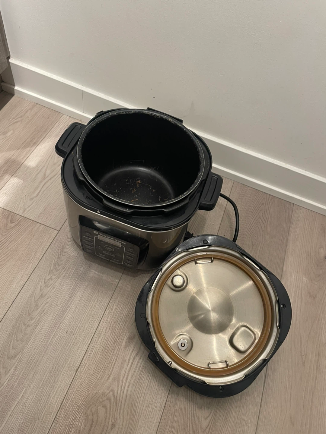 Toastmaster Pressure Cooker - photo 2