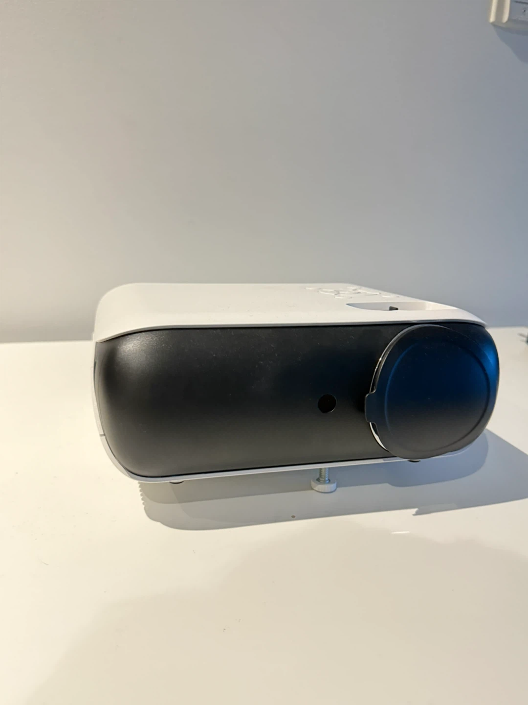 HAPPRUN 1080p Projector - photo 3