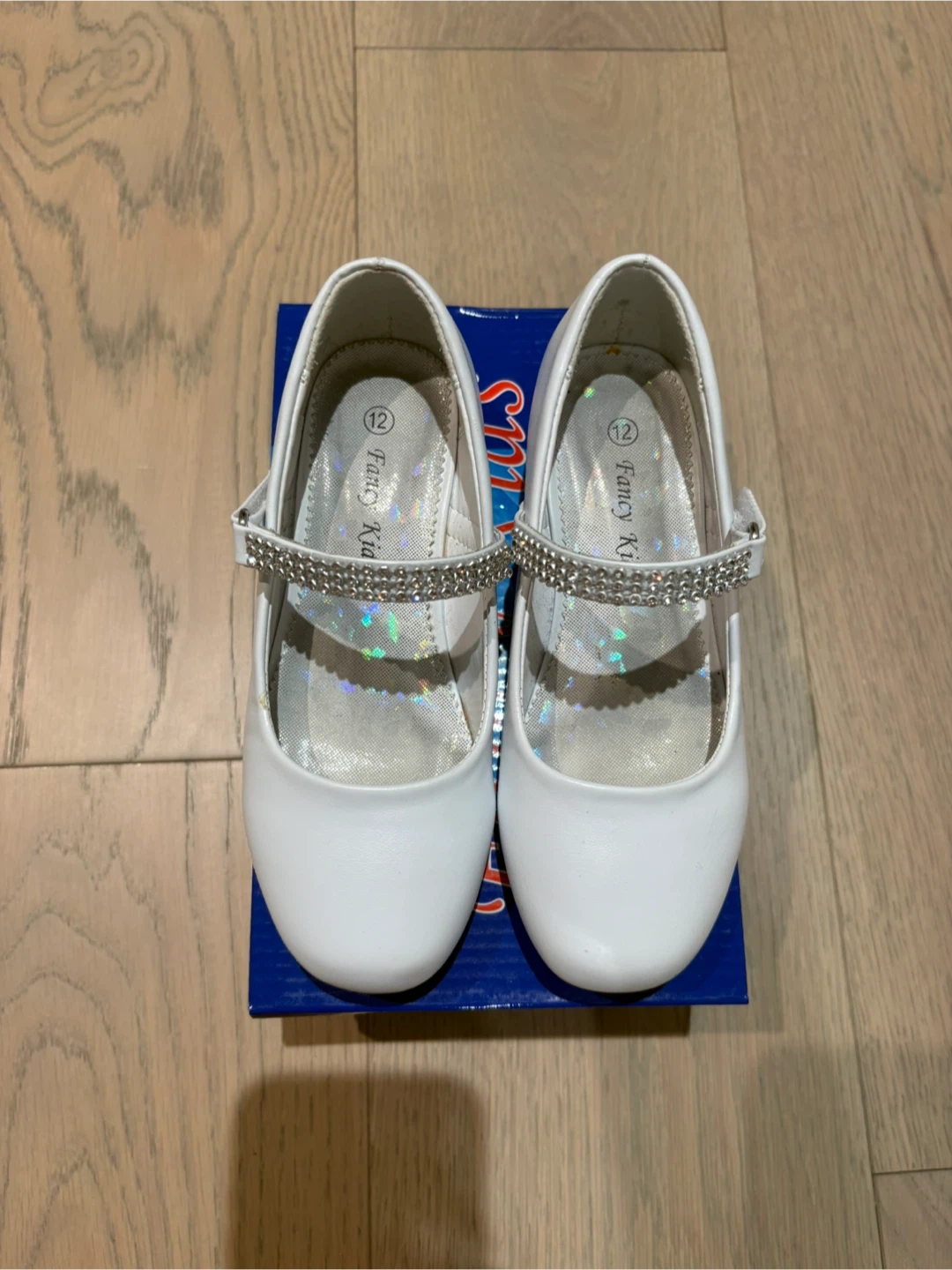 Fancy Kids White Dress Shoes - Size 12