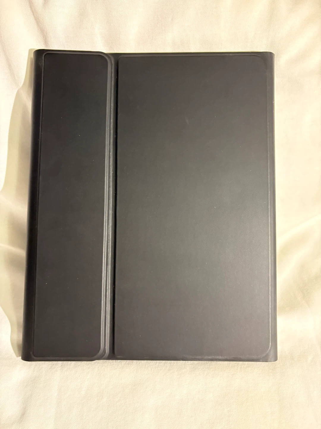 Black M3 iPad Air Case 11 inch - photo 5