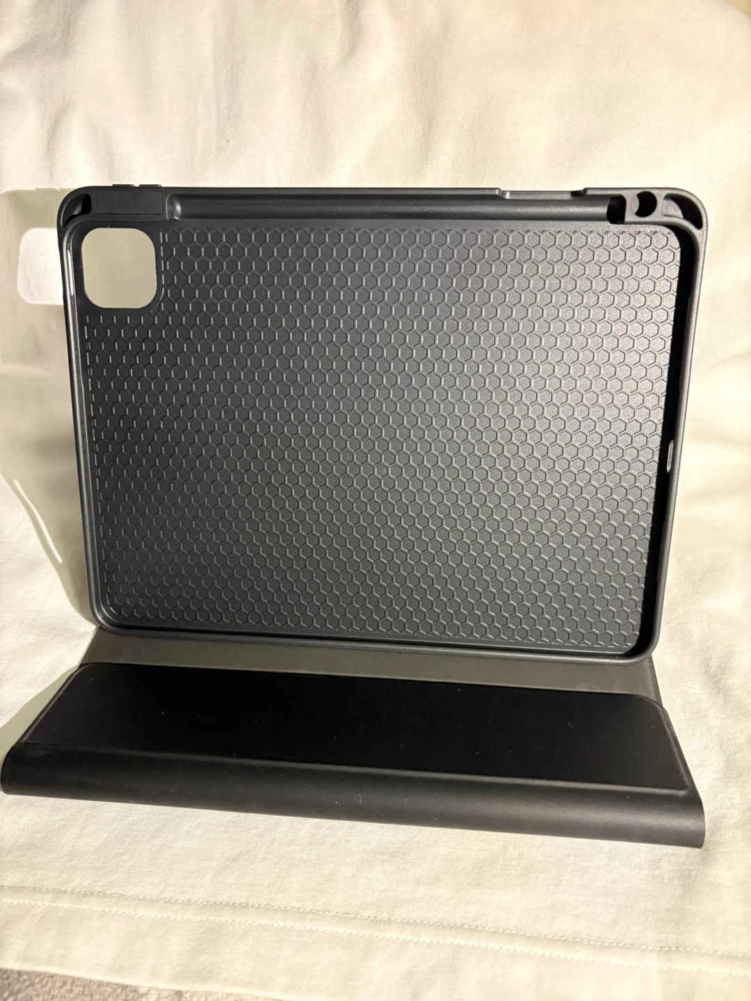 Black M3 iPad Air Case 11 inch - photo 2
