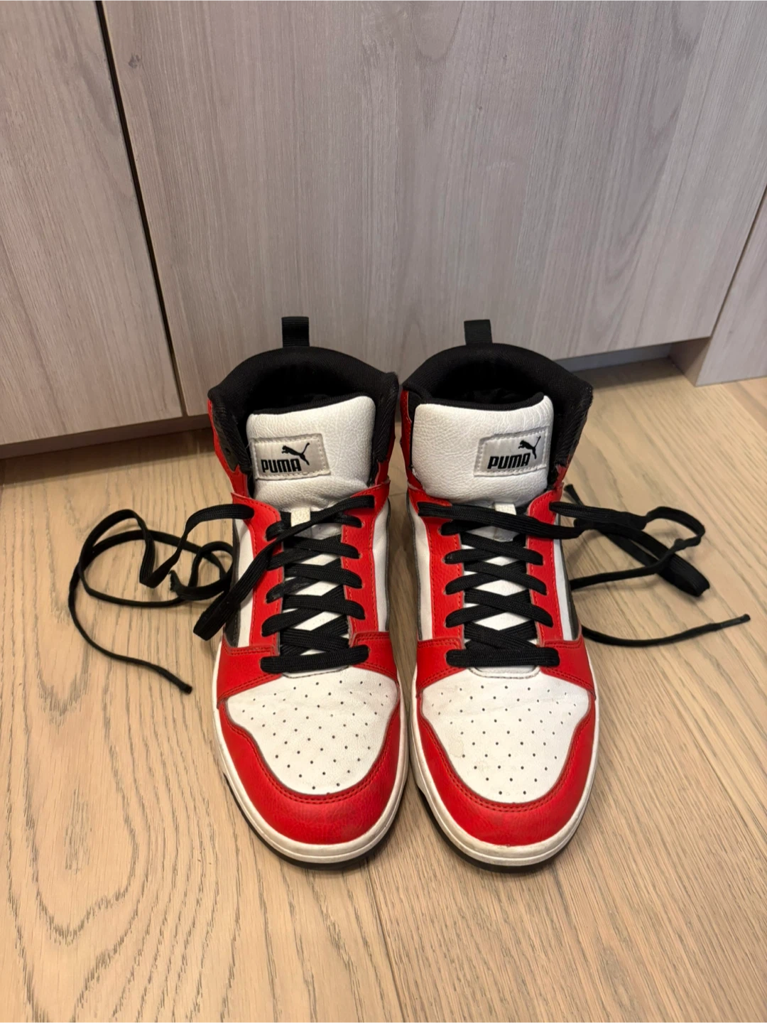 Puma High Top Sneakers - size 6.5 Youth - photo 3