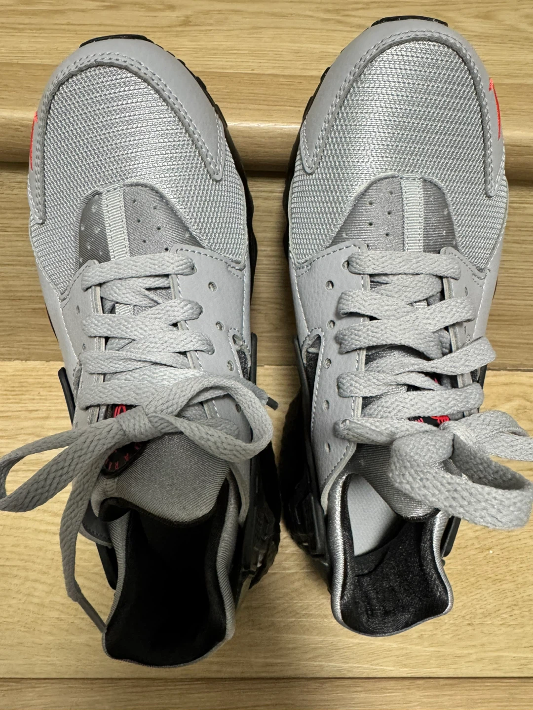 Nike Huarache Run - Grey/Black - Size US 6Y - photo 4