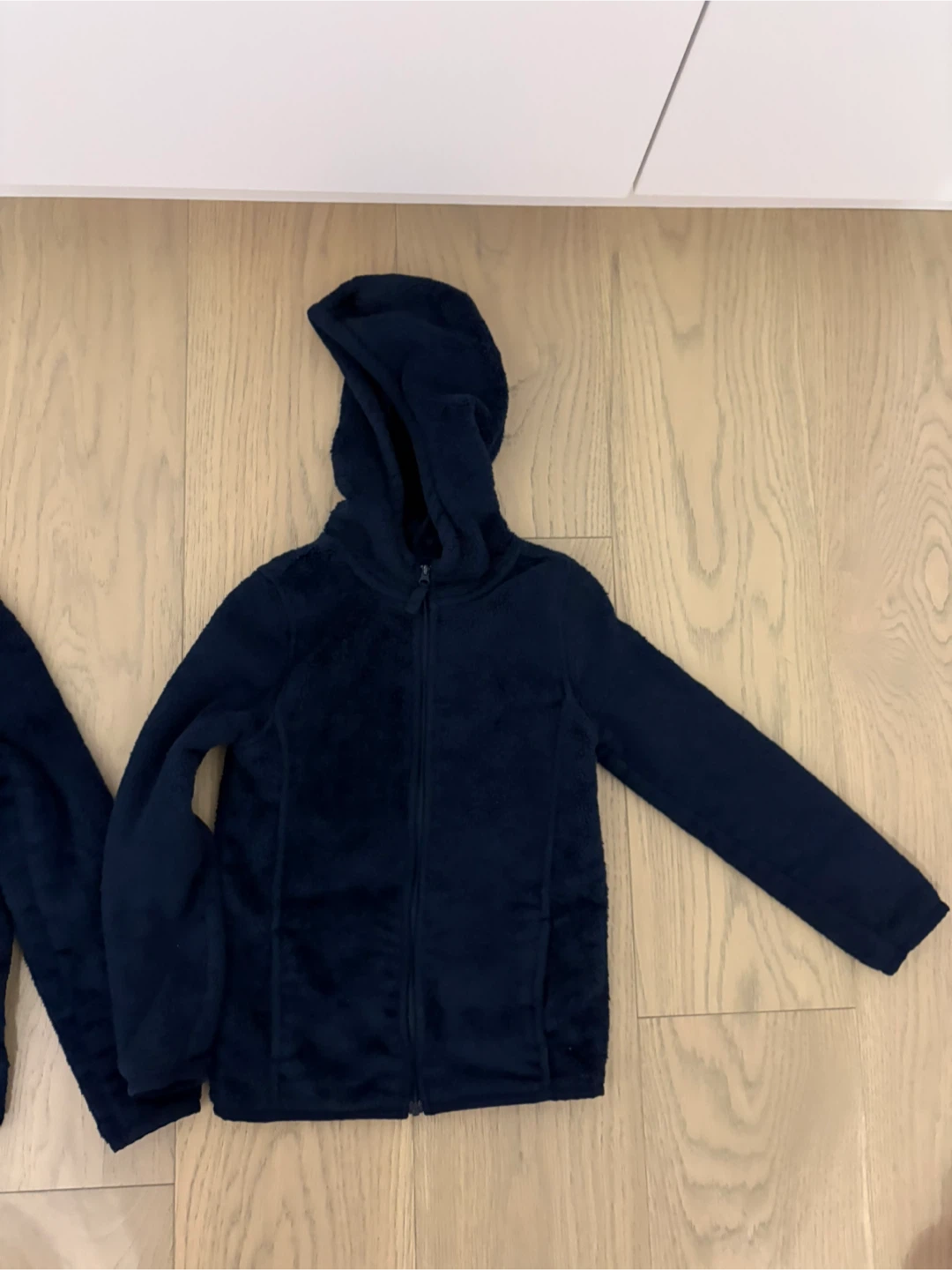 1 available- OshKosh Bgosh Navy Blue Sherpa Hoodie - Size 6/6x - photo 2