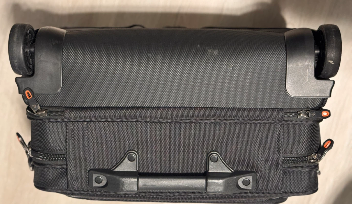 Samsonite Carry-On Suitcase - photo 4