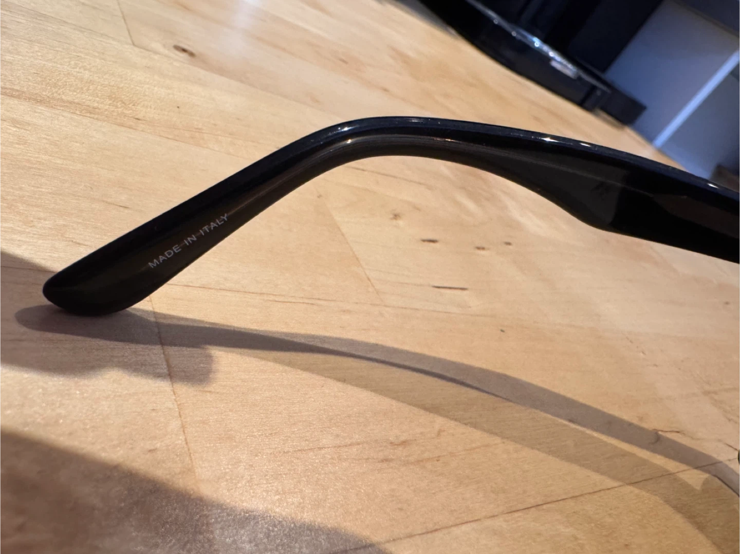 Lacoste Black Sunglasses with Case - photo 4