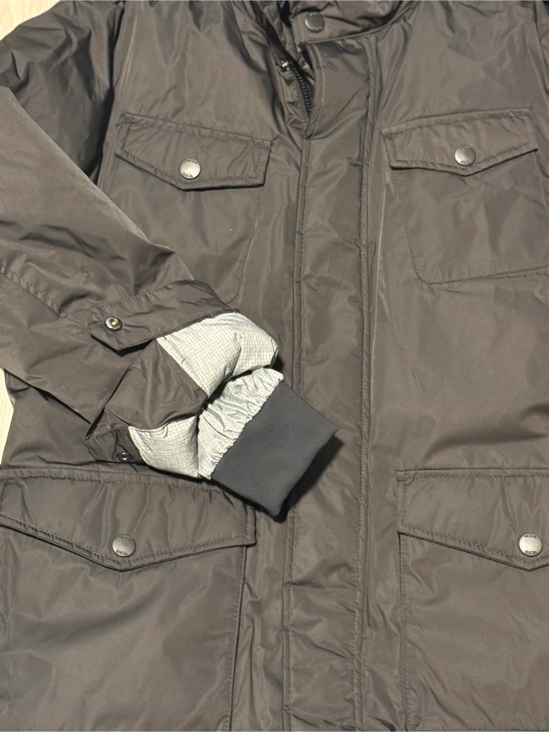 Tumi Black Puffer Jacket - Size S - photo 4