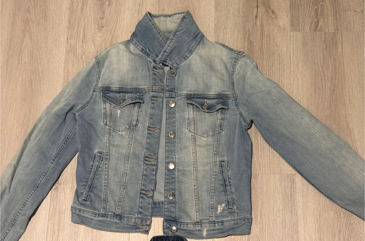 Forever 21 & Dynamite Denim Jackets - Size S - photo 4