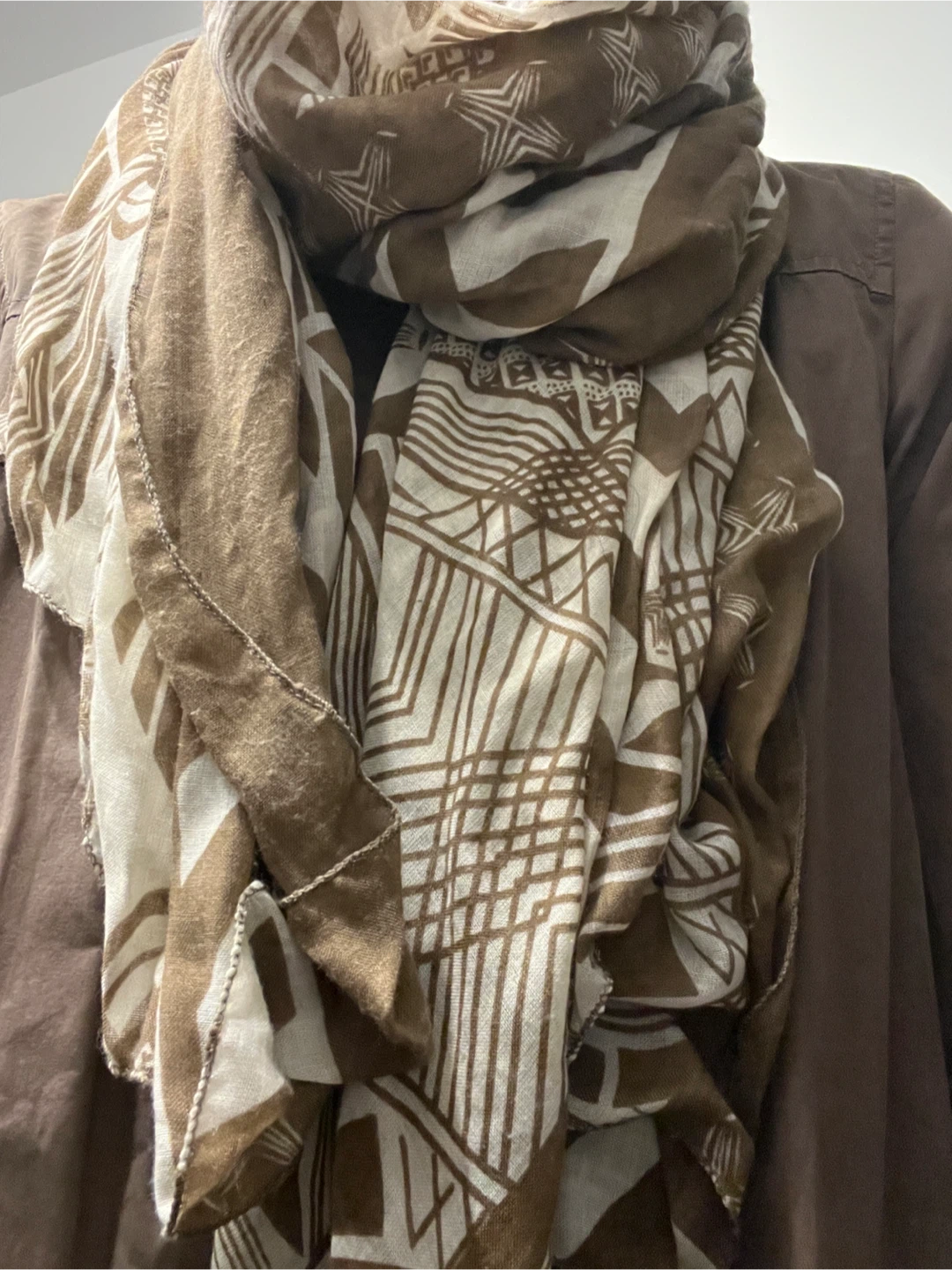 Brown & White Patterned Scarf