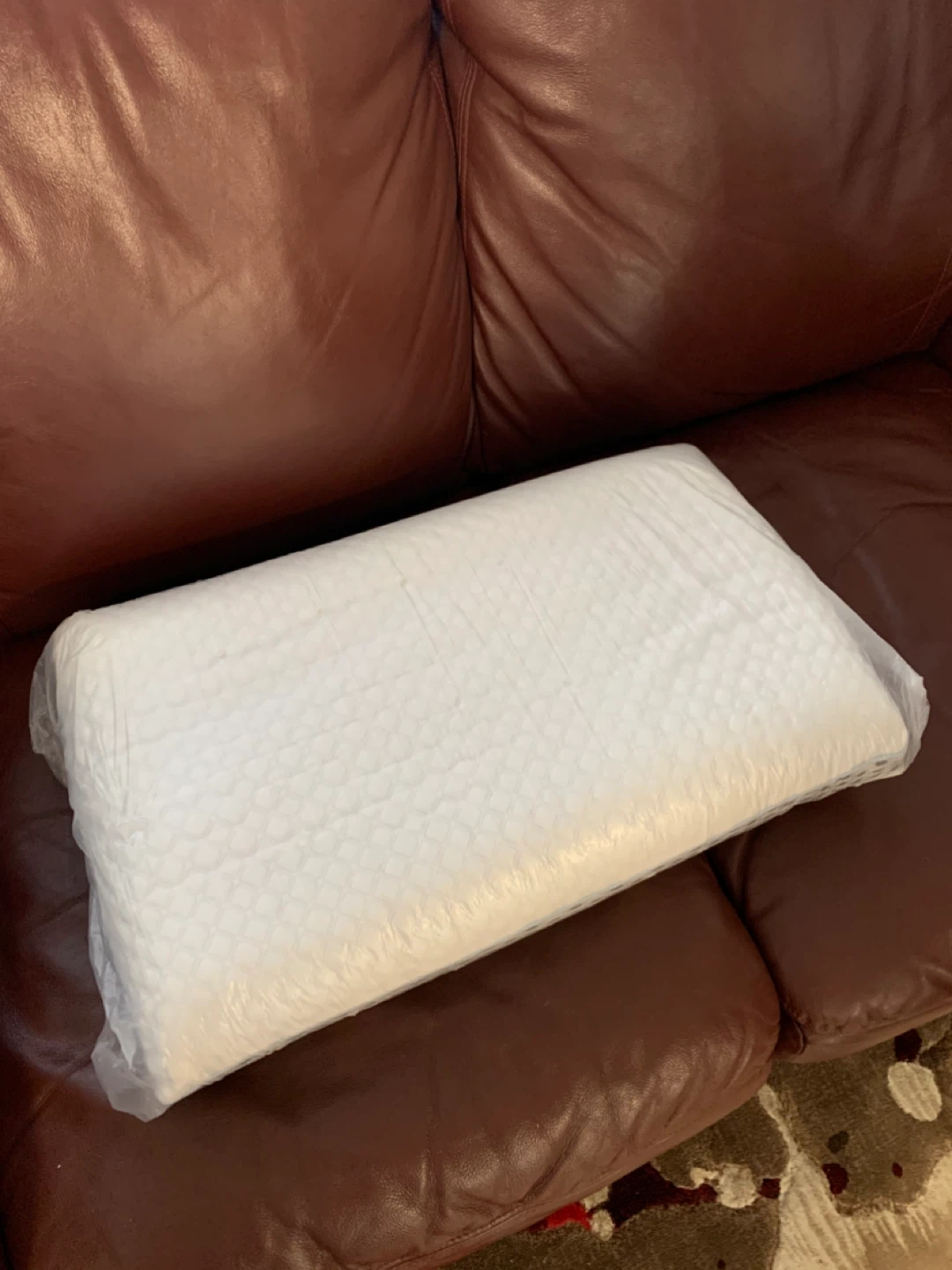 Memory Foam Cooling Pillow – Brand New