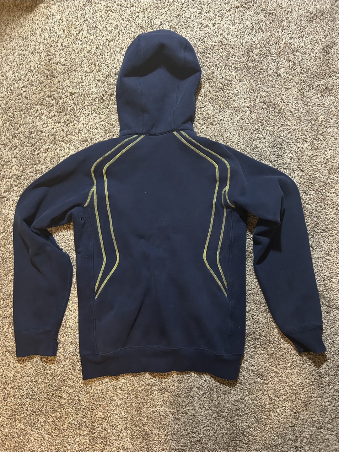Lululemon Athletics Hoodie - Size M - photo 2