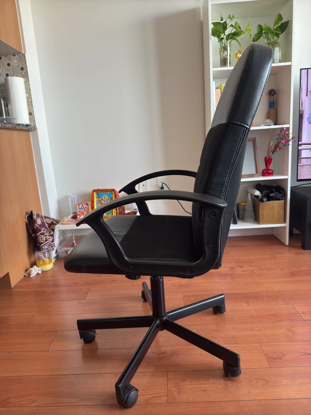 IKEA Markus Office Chair - Black - photo 2