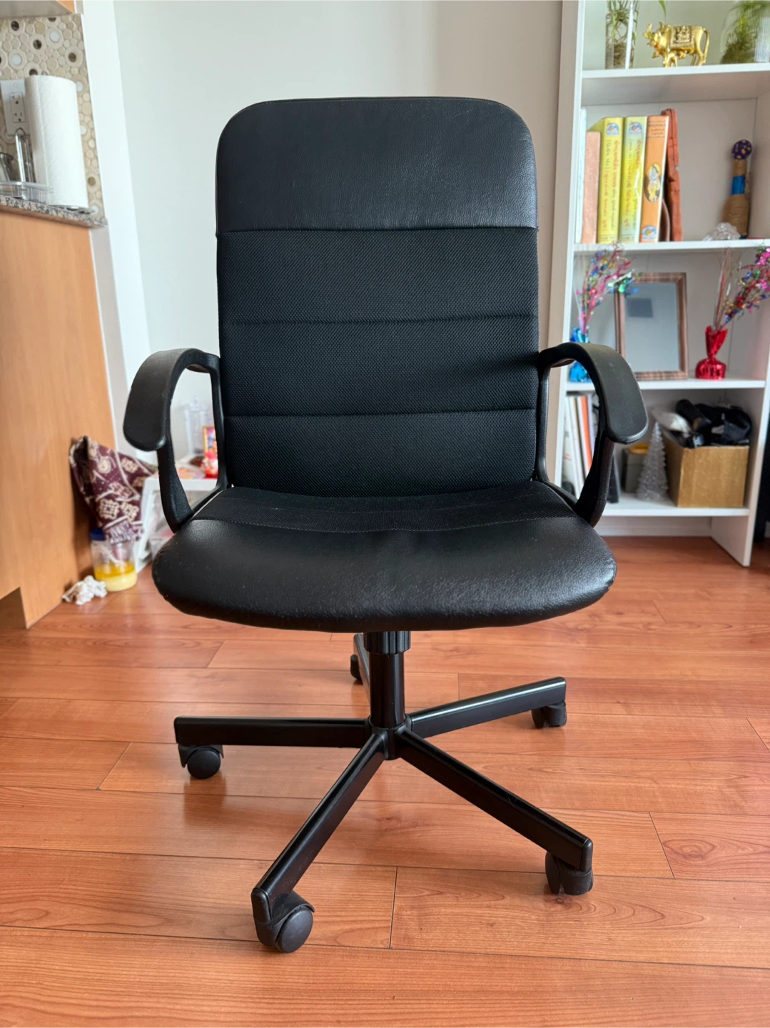 IKEA Markus Office Chair - Black - photo 5
