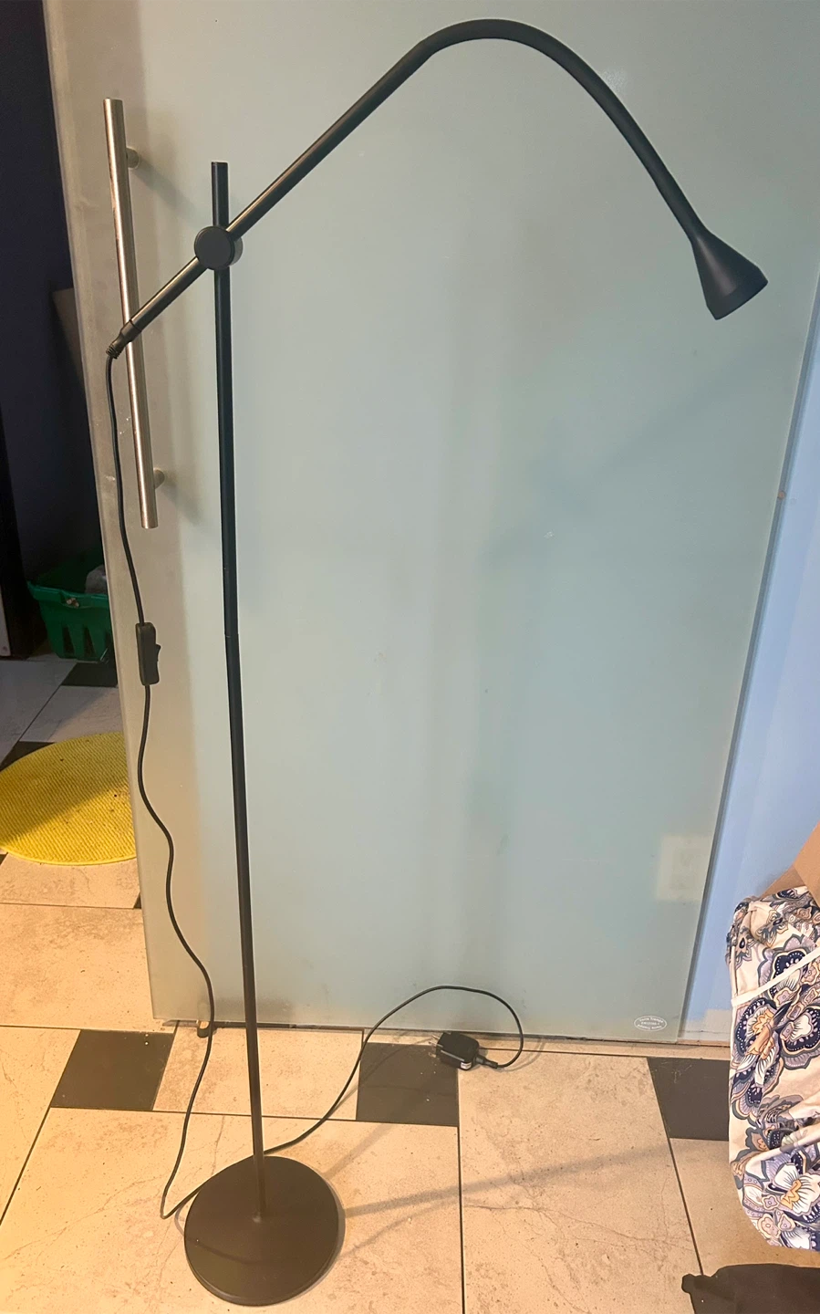 IKEA Nävlinge Black Floor Lamp