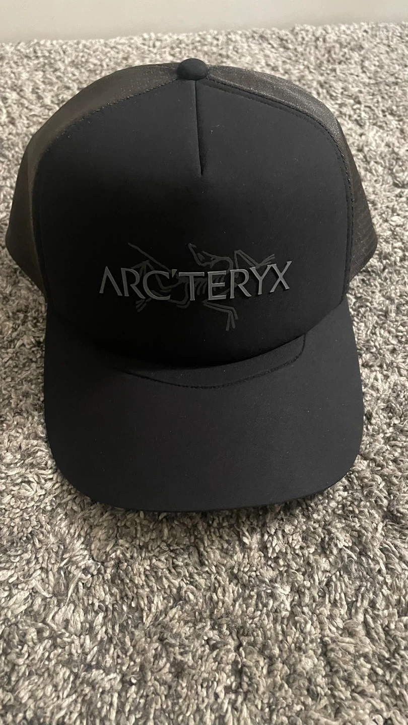 Arc'teryx Bird Word Trucker Hat - Size L/G-XL/TG